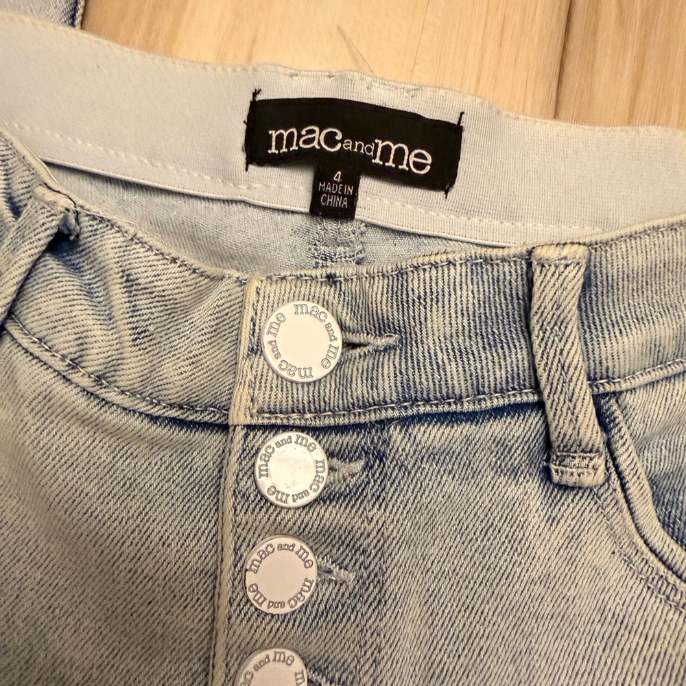 Trendy Light Blue High Rise Jeans - Picture 2 of 4
